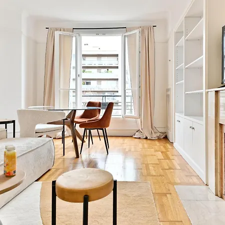 Luxurious Flat Next Paris - Lejlighed *