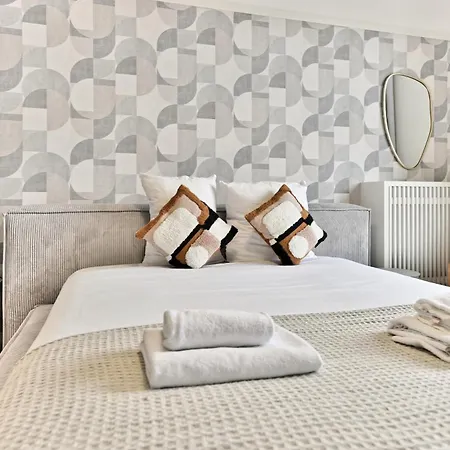 Luxurious Flat Next Paris - Lejlighed *